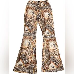 SHEIN Medium Bell Bottoms